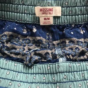Mossimo Supply Co. Shorts - Festive Shorts w/pockets Mossimo Supply Co. Shorts - Festive Shorts w/pockets